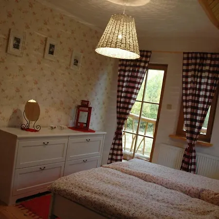 Sosnowa Chata, Sauna Tatil Evi Jagniątków